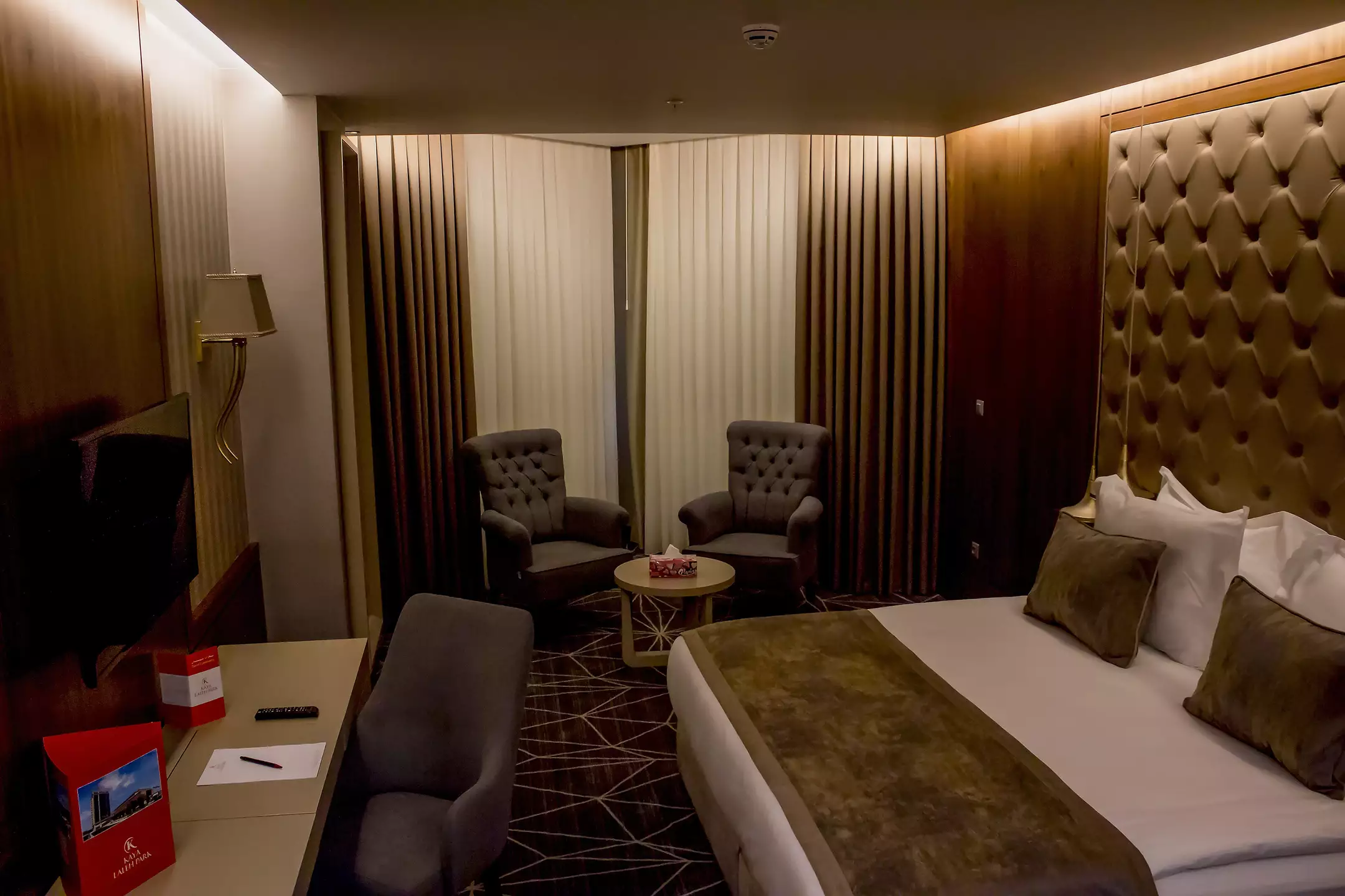 Alibaba https://cdn.alibaba.ir/ostorage/hotel-accommodation-images/697f41f16b43e2b9afa3c095_دلوکس (1).webp